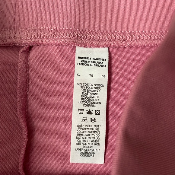 NWOT - Nike pink biker shorts, size XL - Picture 2 of 6